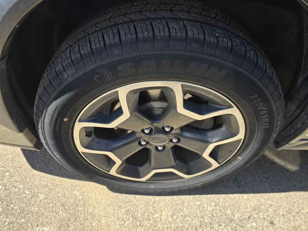 Used 2013 Desert Khaki Subaru Limited image 21
