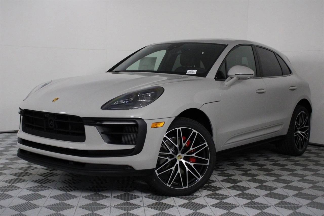 2025 Porsche Macan S