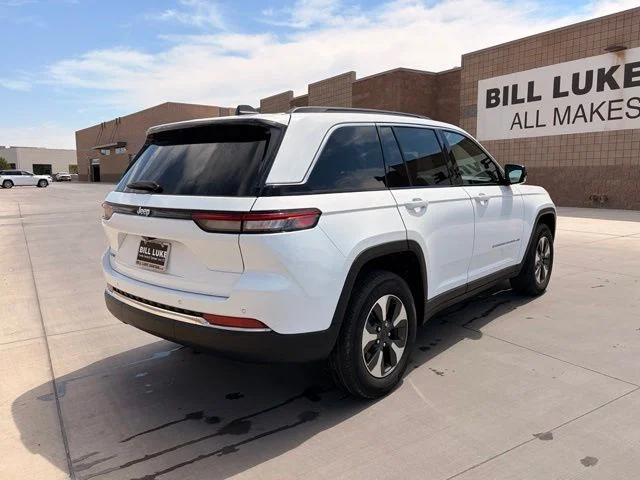 Used 2024 White Jeep 4xe image 6