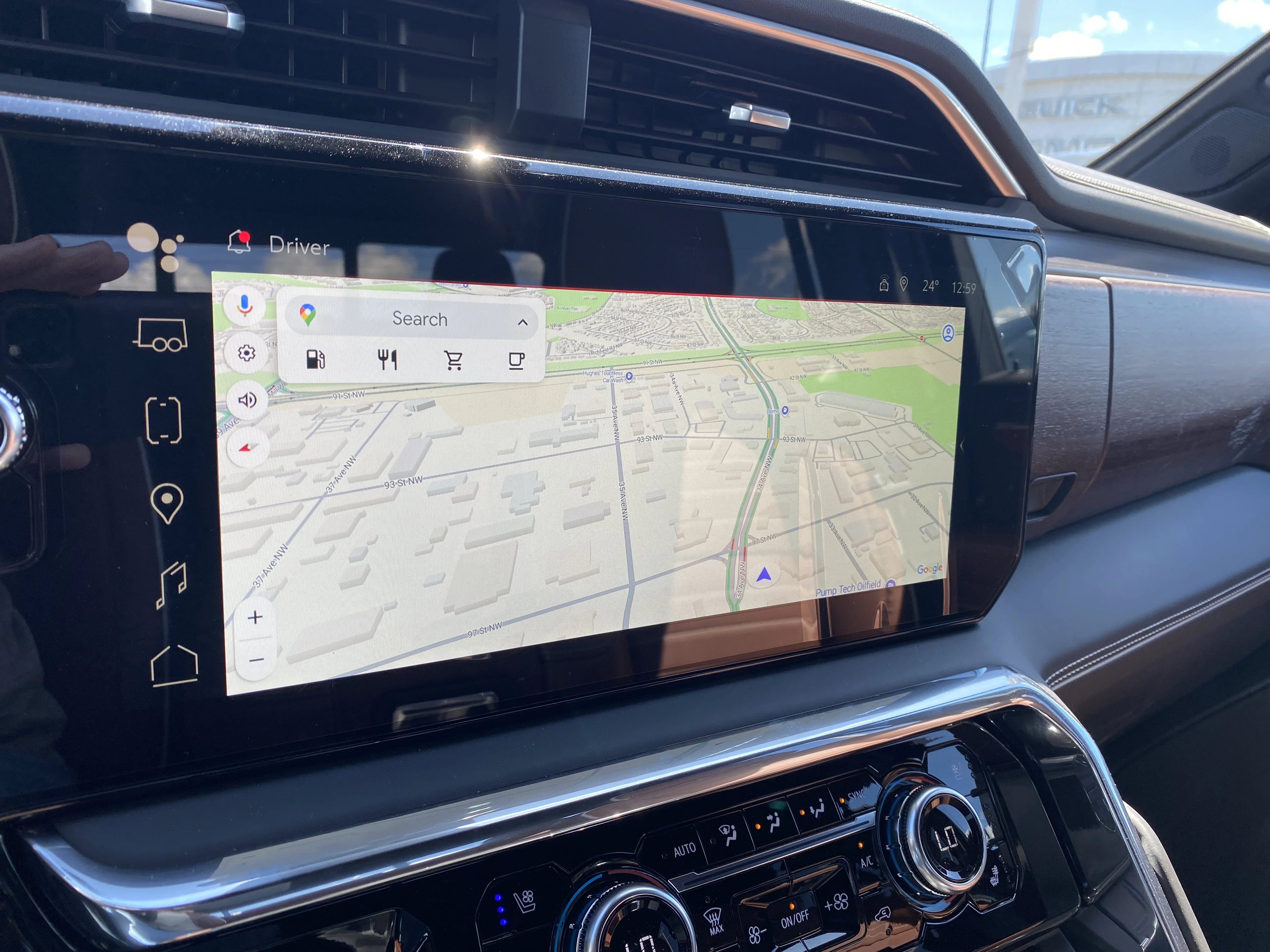 New 2026 GLACIER WHITE TRICOAT GMC Denali Ultimate image 21