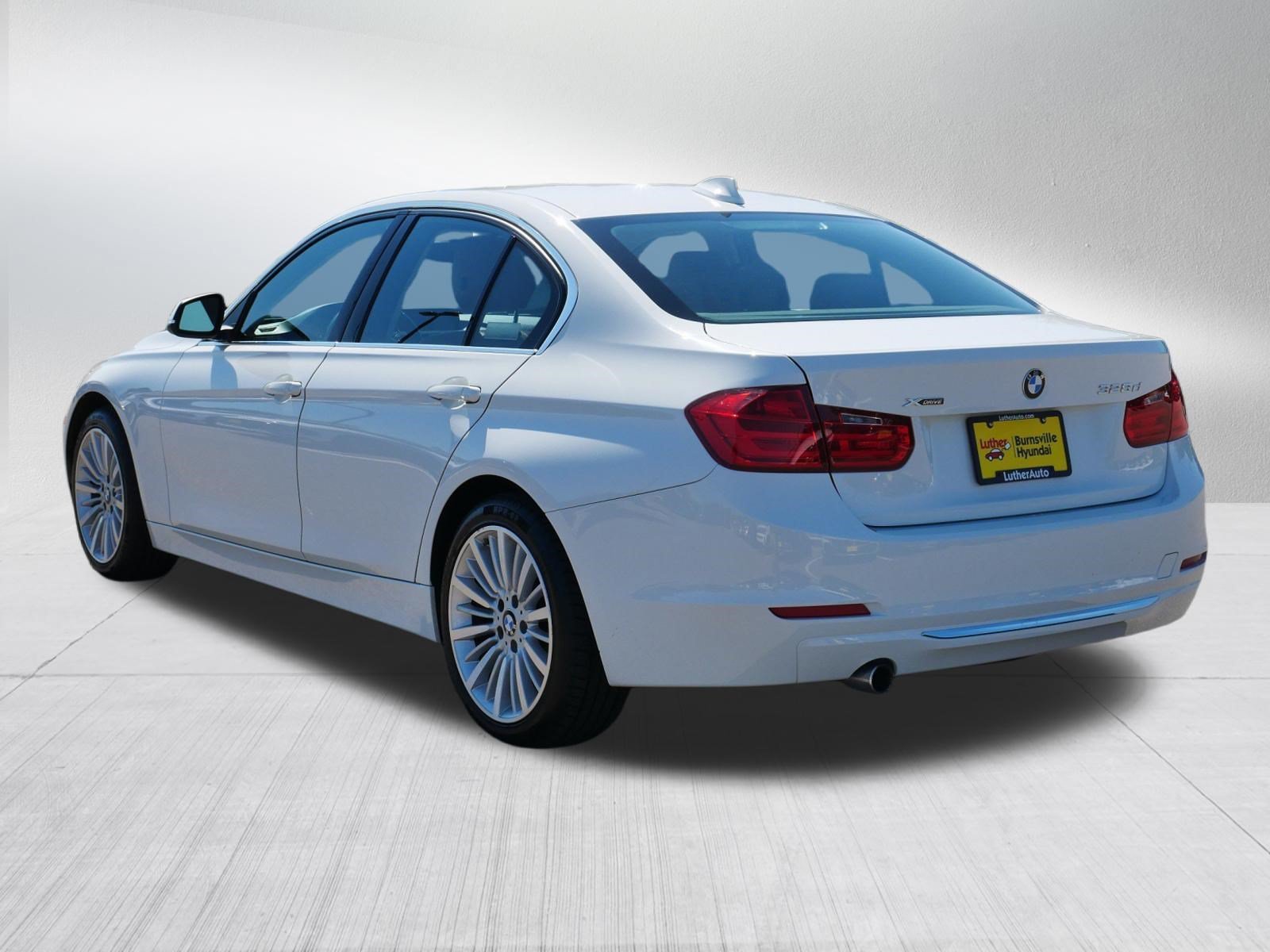 2014 BMW 3 Series 328d - Photo 5