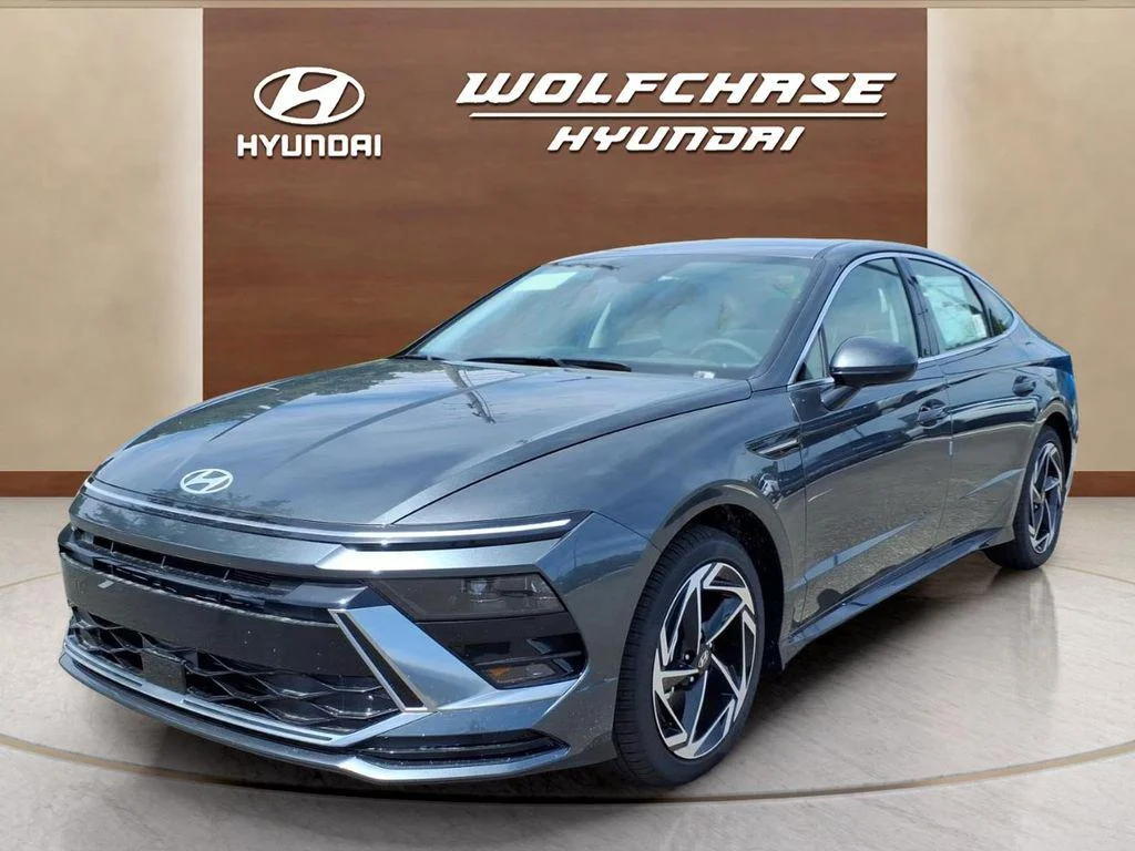 2026 Hyundai Sonata SEL AWD's photo