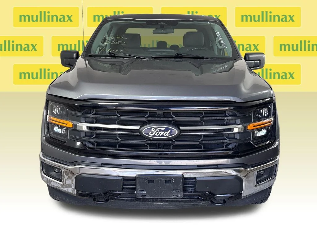 Certified Used 2025 Gray Ford XLT image 16