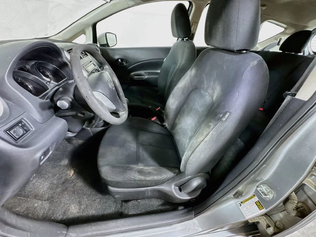 Used 2014 Gray Nissan S image 22