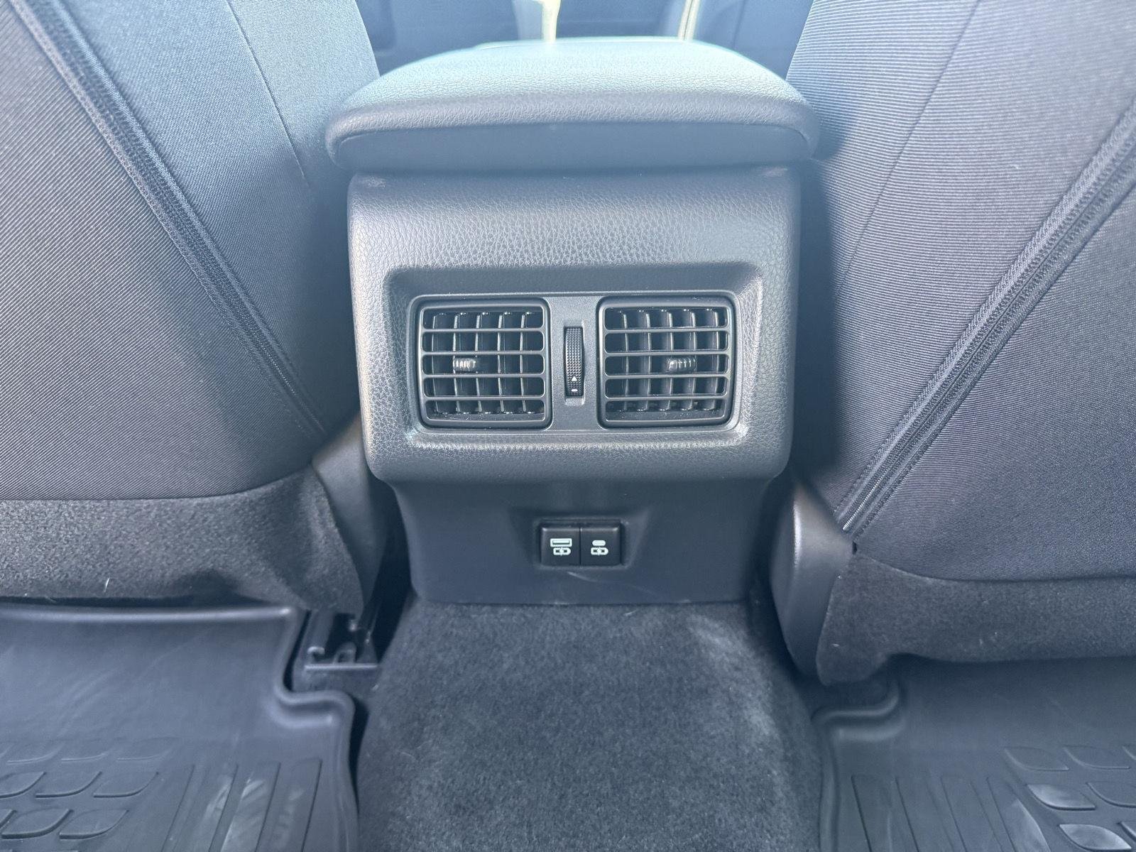Used 2025 Ocean Gem Toyota LE image 20