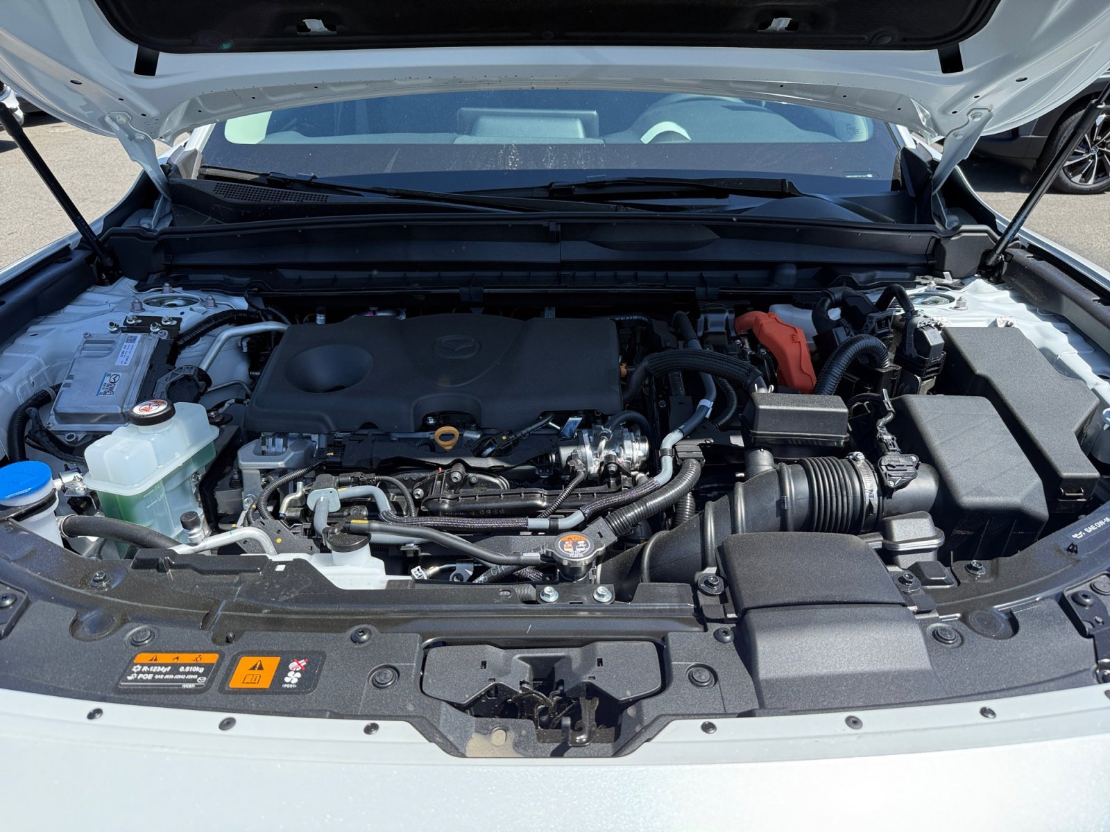 New 2026 Wind Chill Pearl Mazda Premium image 20