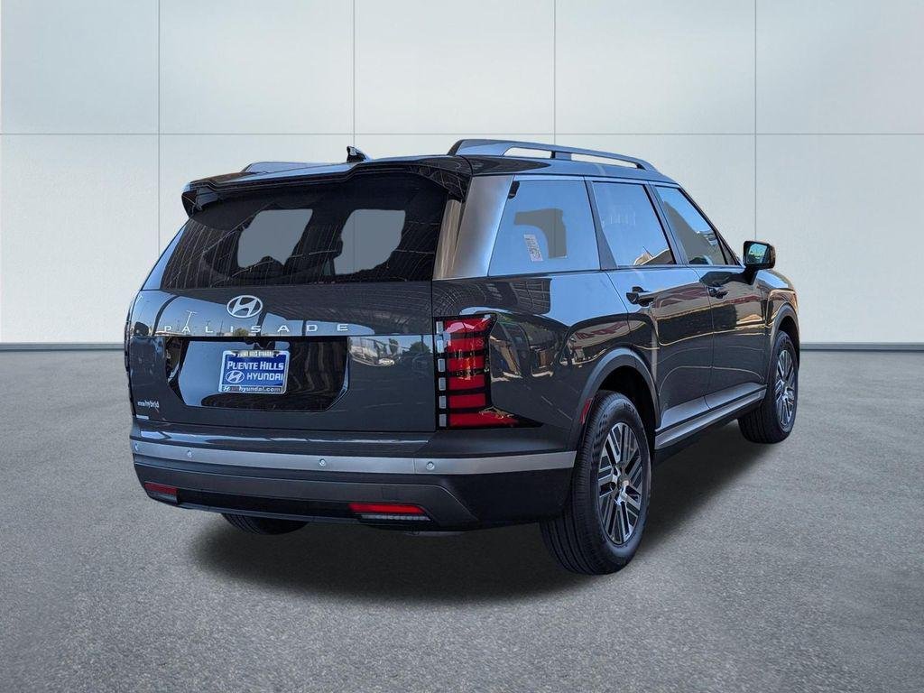New 2026 Gray Hyundai Blue SEL 8P image 6