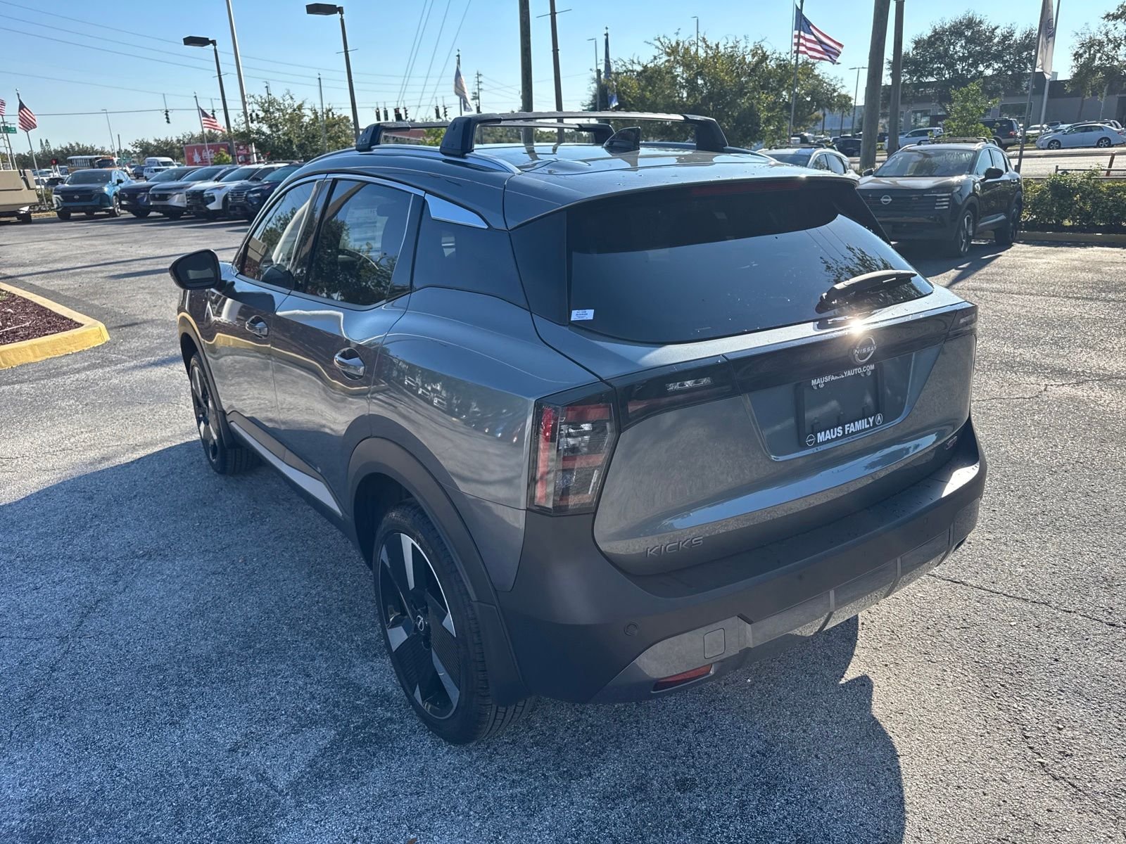 New 2026 Nissan Kicks SR 4D Sport Utility