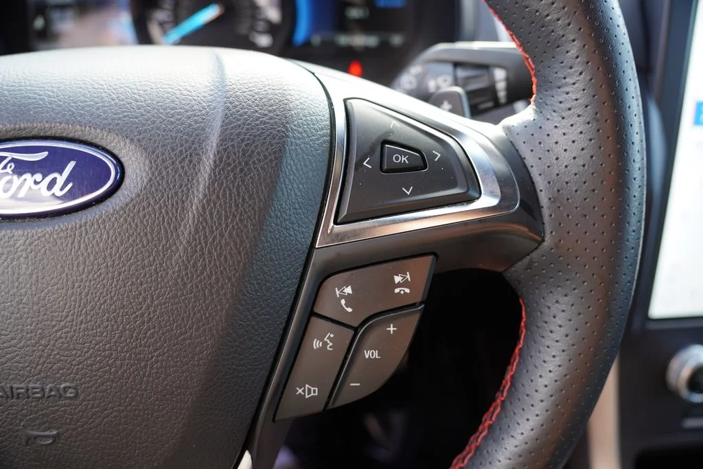 Used 2023 Atlas Blue Metallic Ford ST Line image 33
