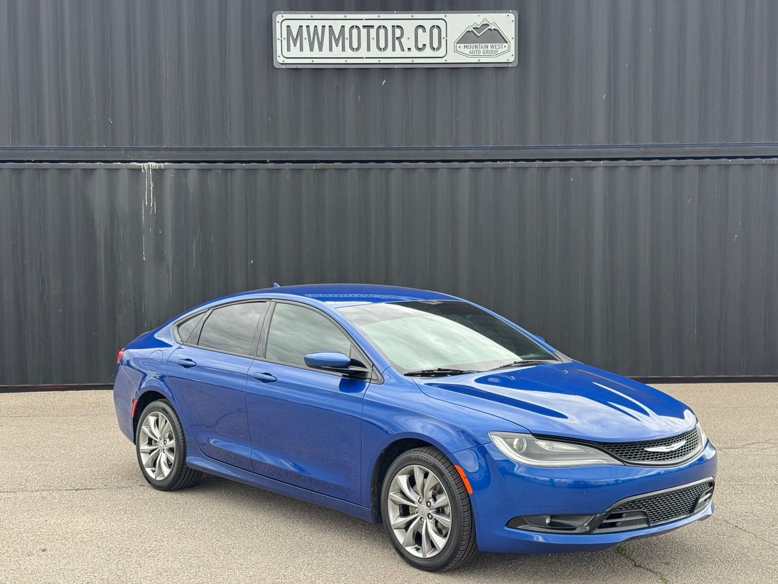 2016 Chrysler 200 S AWD's photo