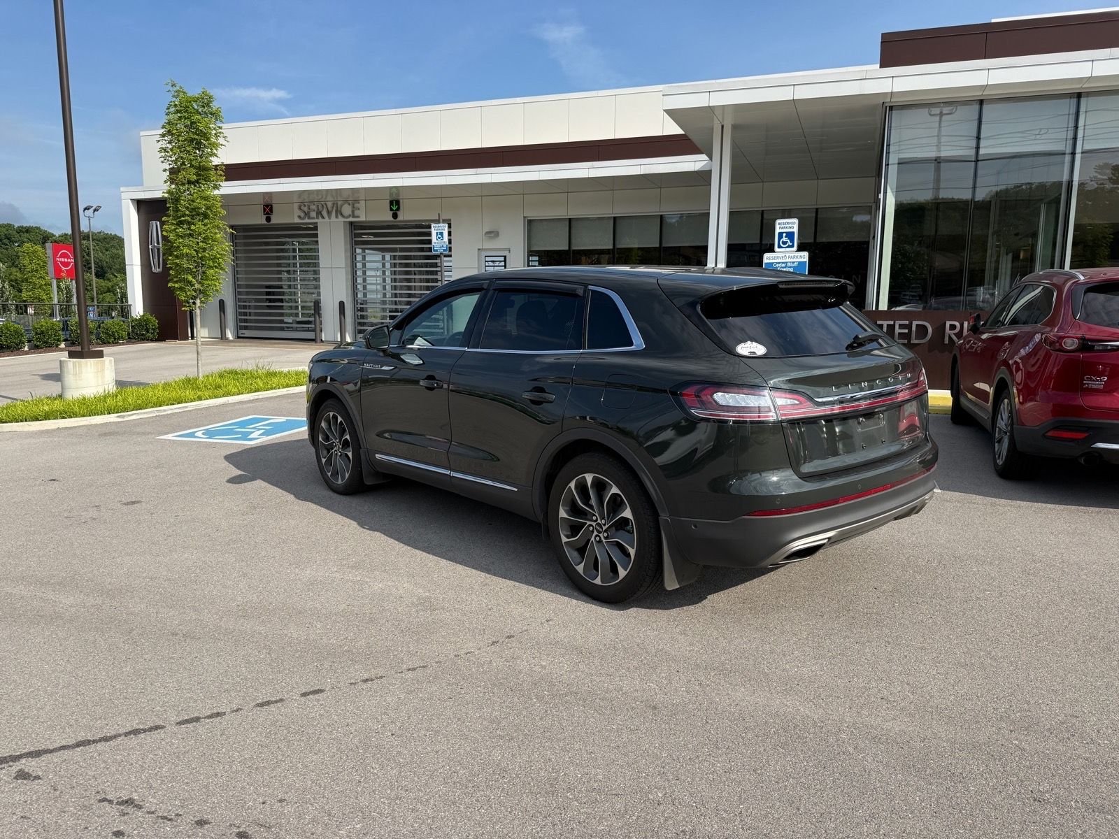 Certified Used 2023 Green Metallic Lincoln Reserve image 4