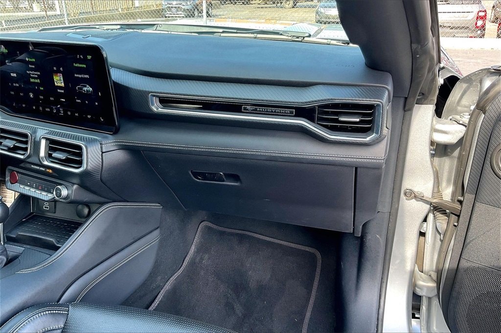 2024 FORD MUSTANG - Image 14