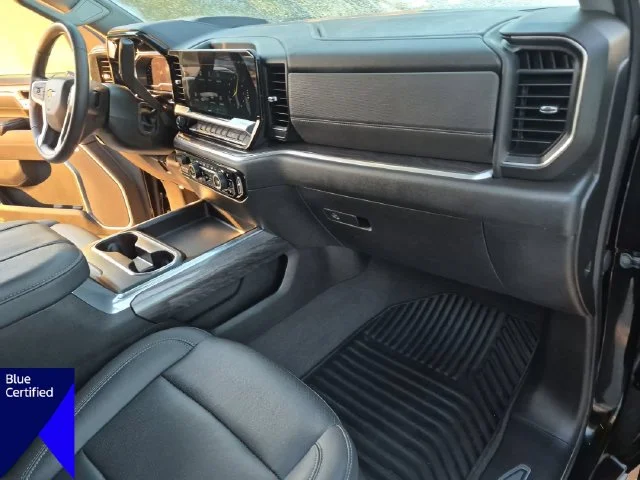 Used 2025 Black Chevrolet LTZ image 36
