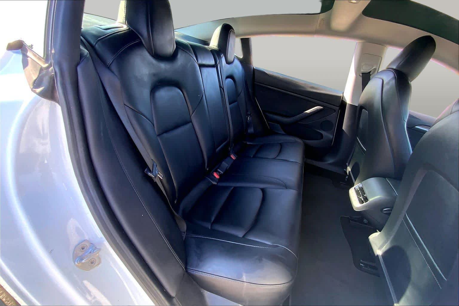 Used 2021 Pearl White Multi-Coat Tesla Long Range image 18