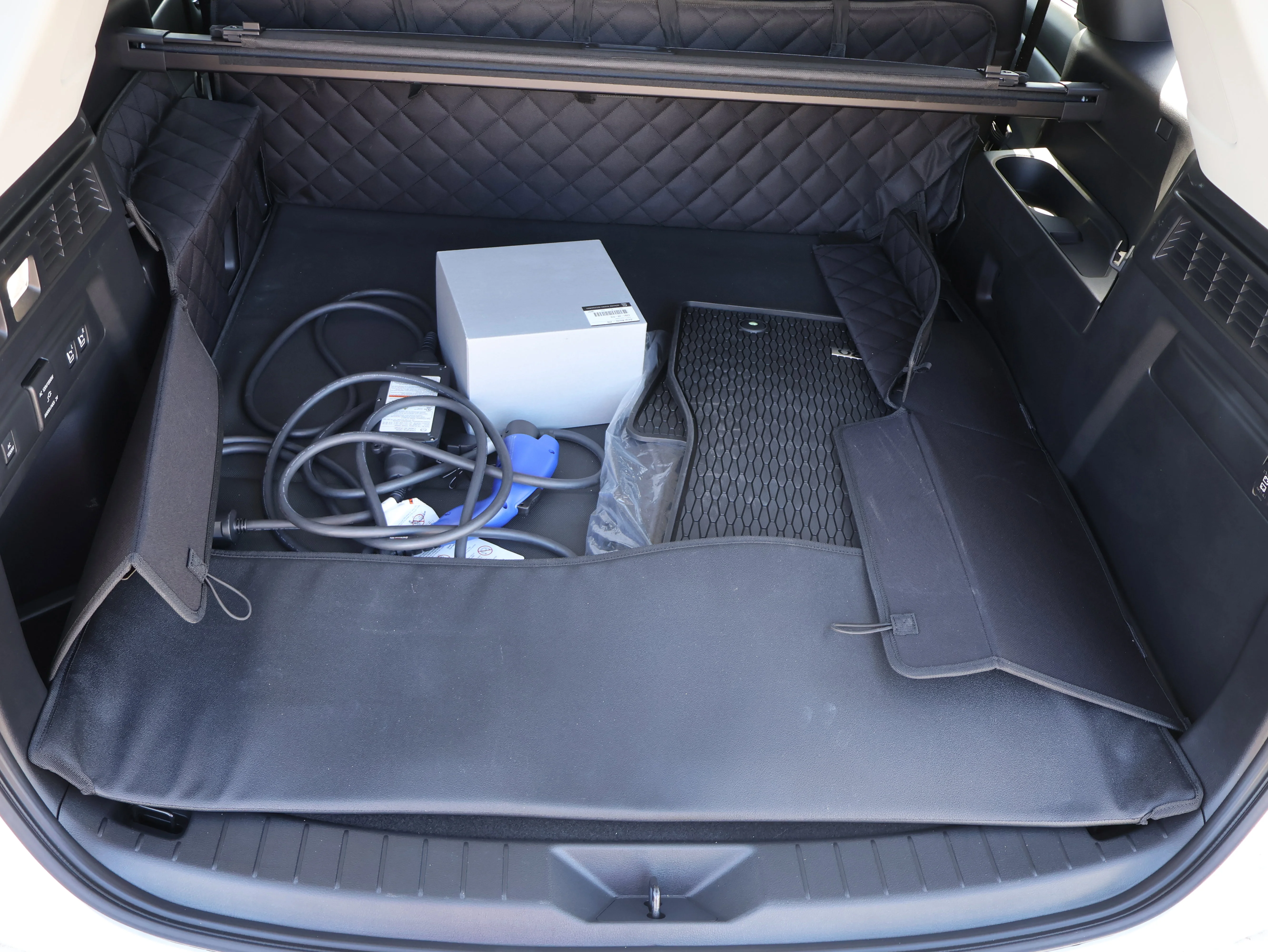 2025 Mazda CX-70 Premium Package - Photo 15
