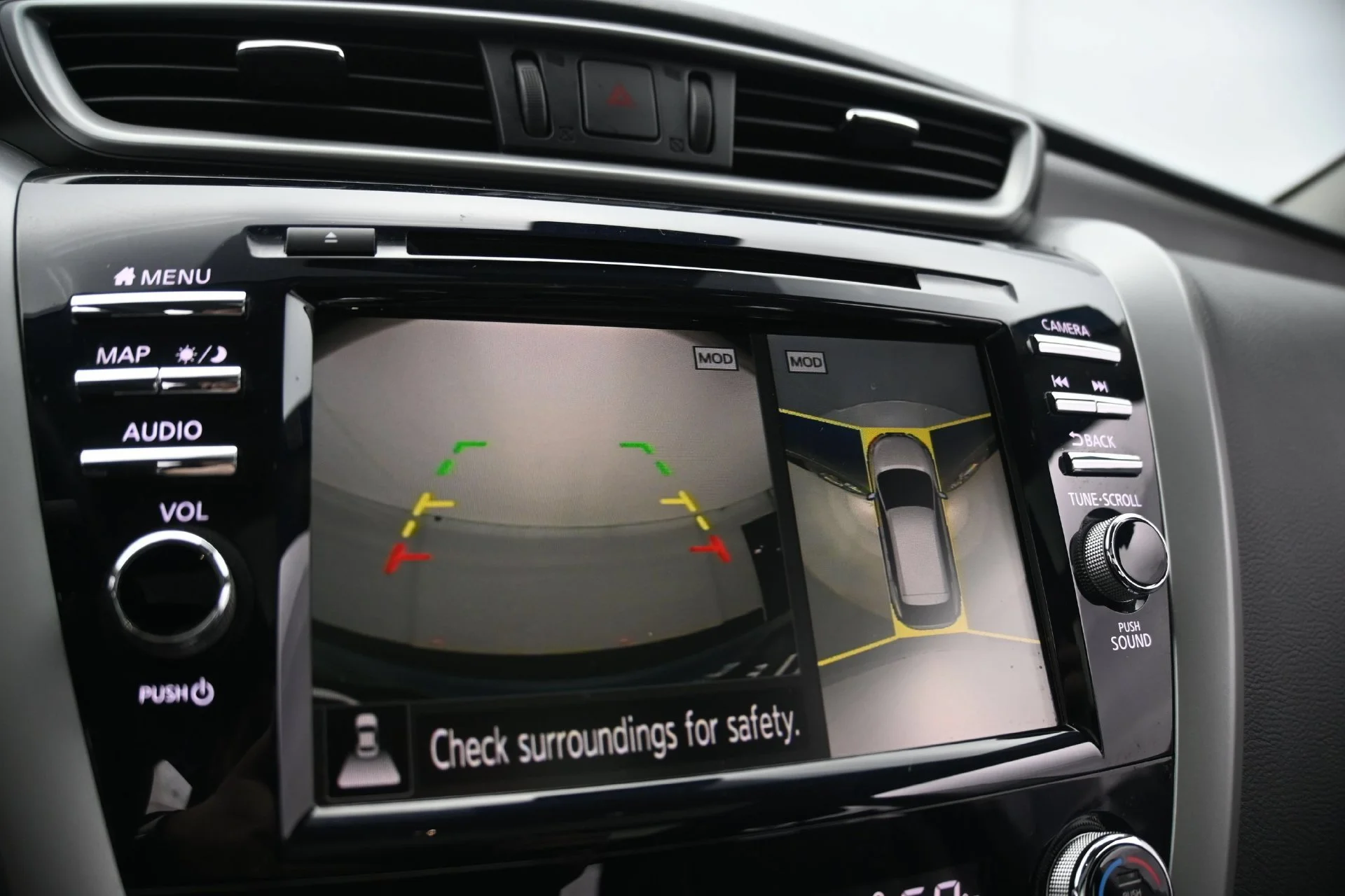Used 2020 Deep Blue Pearl Nissan SL image 24