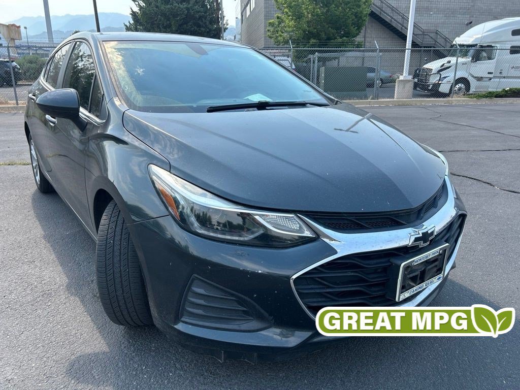 Used 2019 Graphite Metallic Chevrolet LT image 1