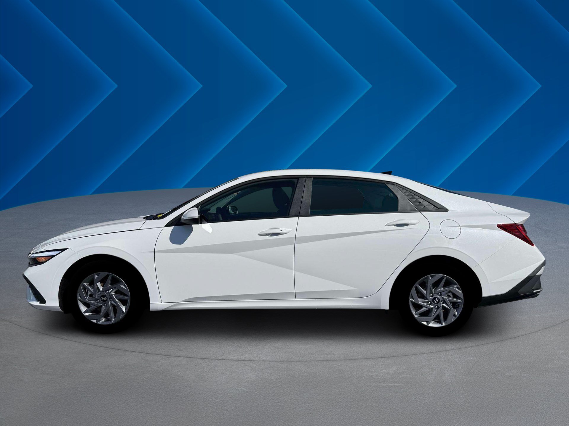 New 2026 Serenity White Hyundai Blue image 3