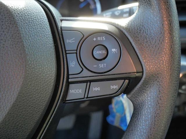 Certified Used 2025 MAGNETIC GRAY MET. Toyota  image 29