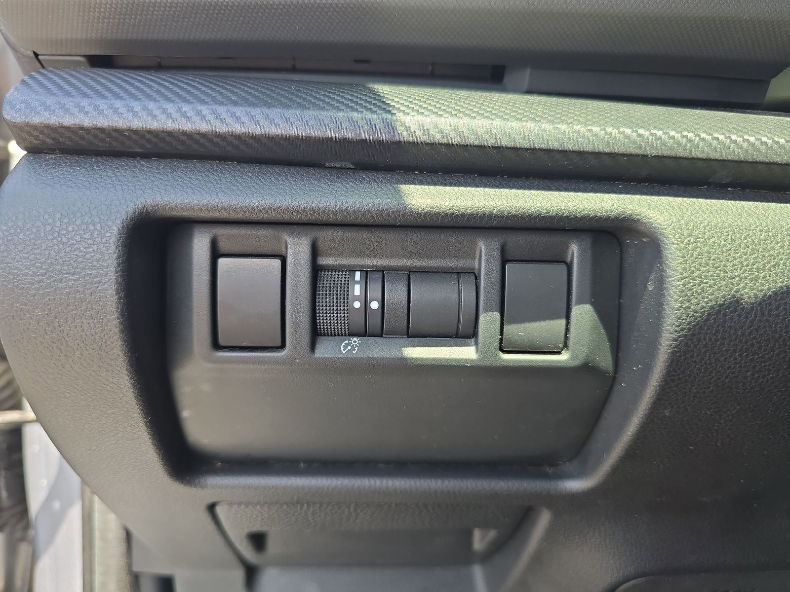 Used 2024 Silver Subaru Sport image 21