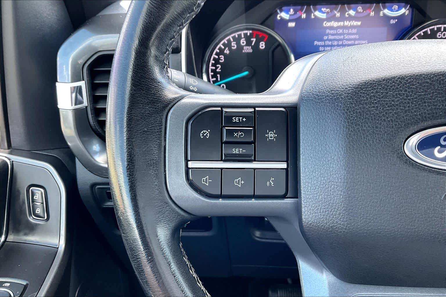 Used 2023 Atlas Blue Metallic Ford XLT image 22
