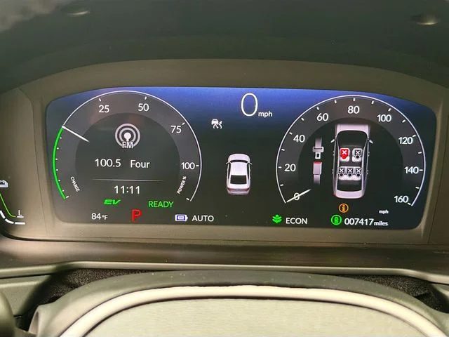 Used 2025  Honda Touring image 12