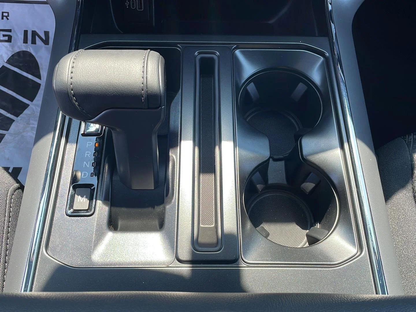 New 2026 Carbonized Gray Metallic Ford XLT image 18