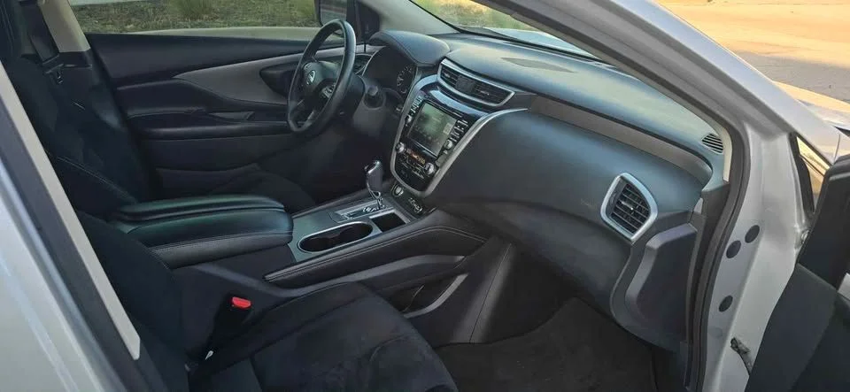 Used 2021 Silver Nissan SV image 8