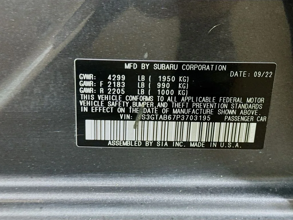 Used 2023 Gray Subaru Base image 38