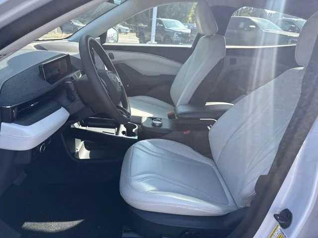 Used 2023 White Metallic Ford Premium image 10