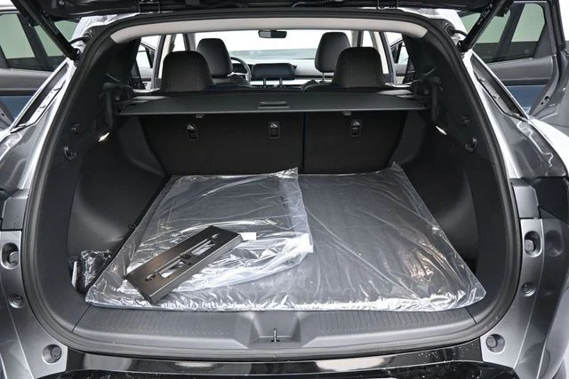 New 2026 Gun Metallic Nissan Platinum image 14