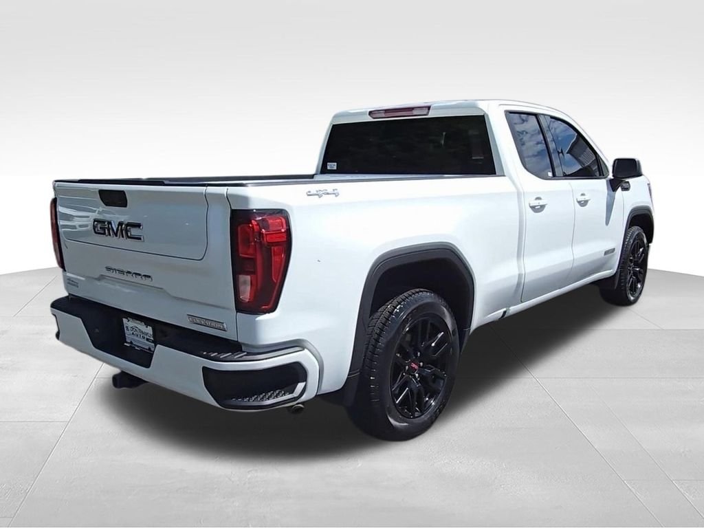 Used 2021 White GMC Elevation image 8