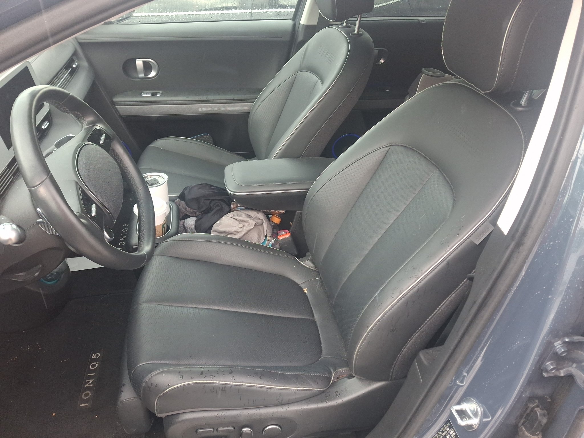 Used 2023 Digital Teal Hyundai Limited image 4