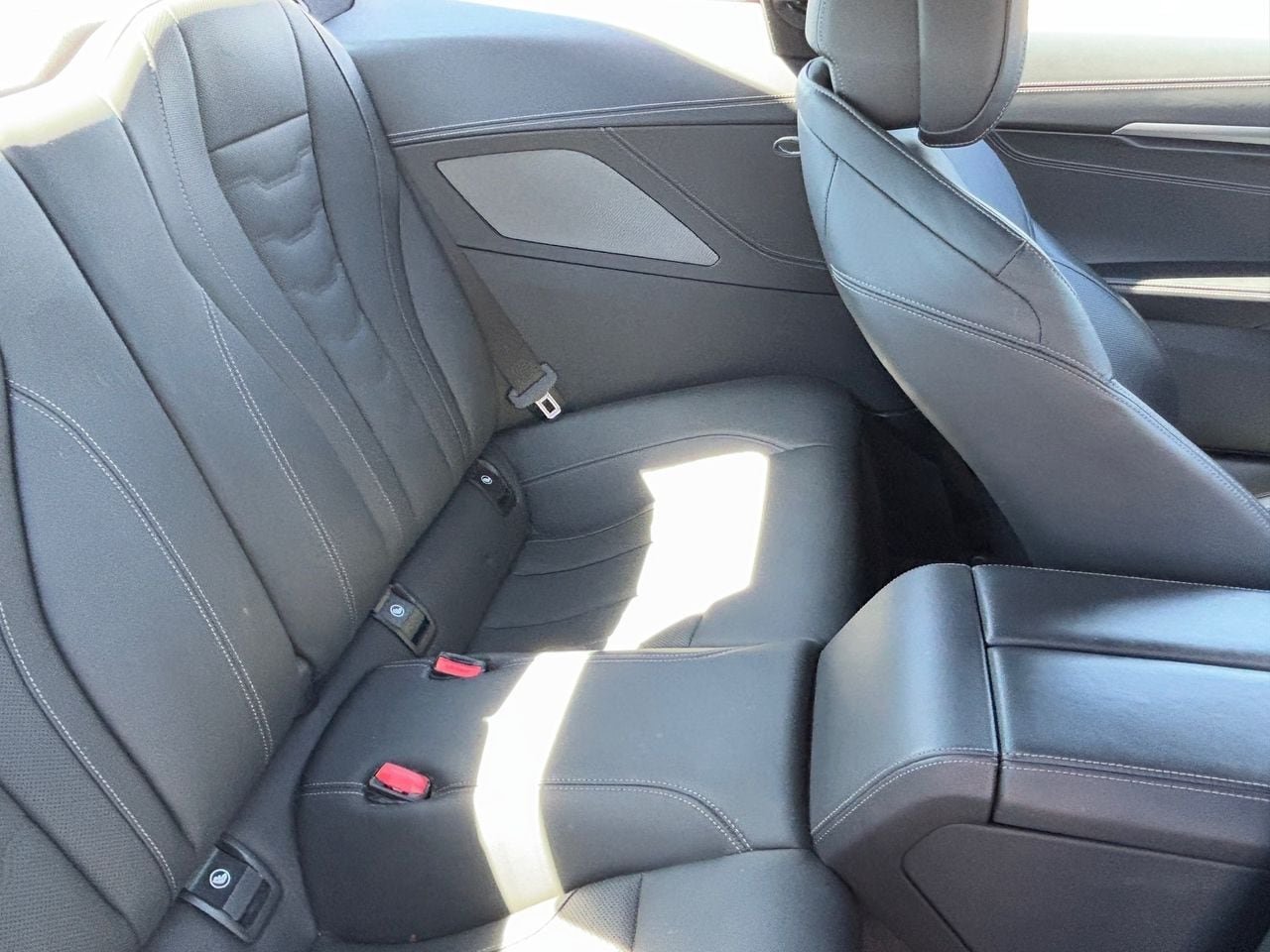 2024 BMW 8 Series M850i - Photo 10