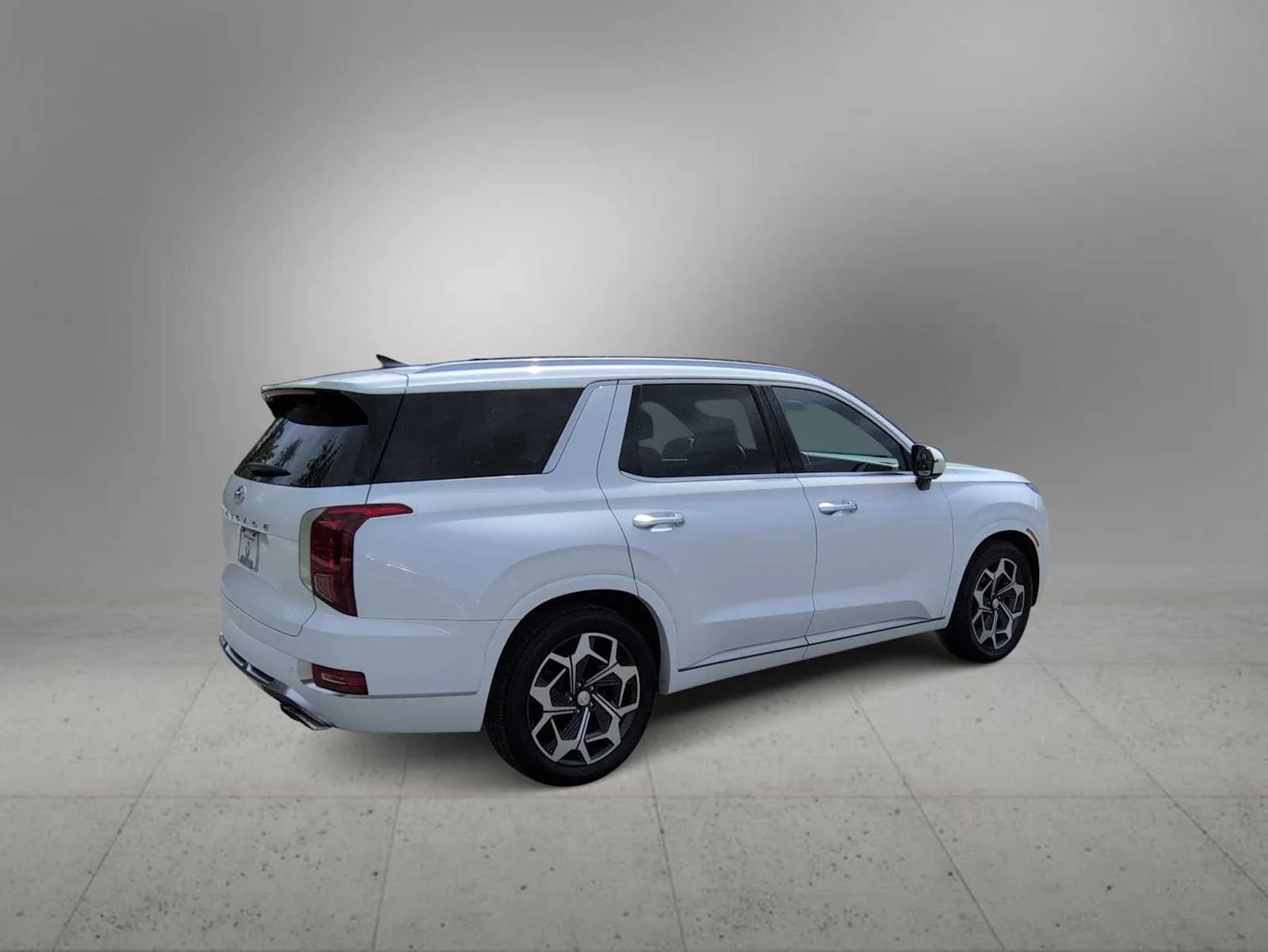 Used 2022 White Hyundai Calligraphy image 8
