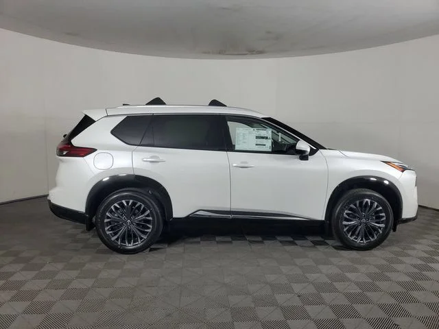 New 2026 Everest White Pearl TriCoat Nissan Platinum image 8