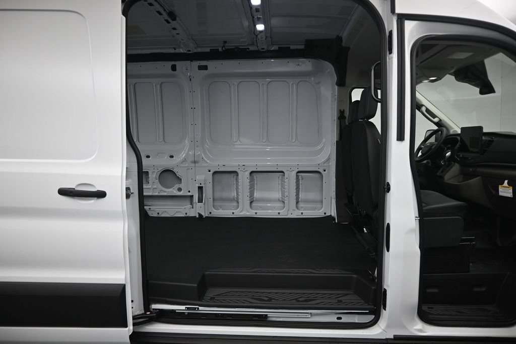 New 2026 White Ford Base image 16