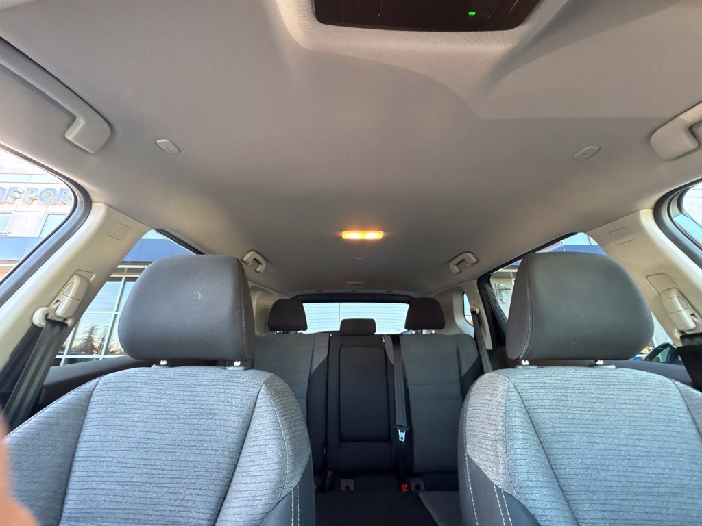 Used 2022 Gray Nissan SV image 29