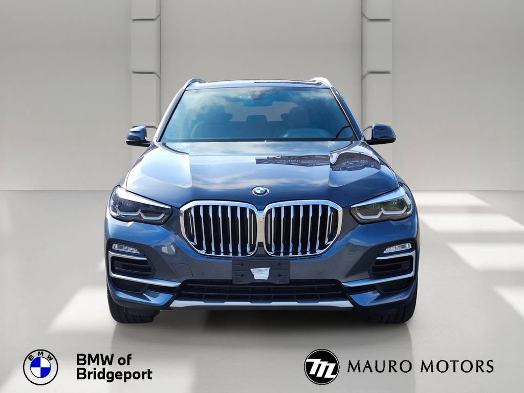 Used 2021 Gray BMW xDrive40i image 9