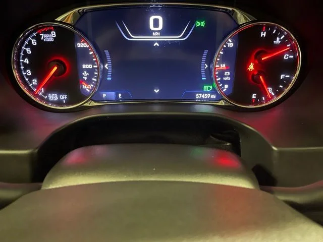 Used 2023 Green GMC Denali image 12