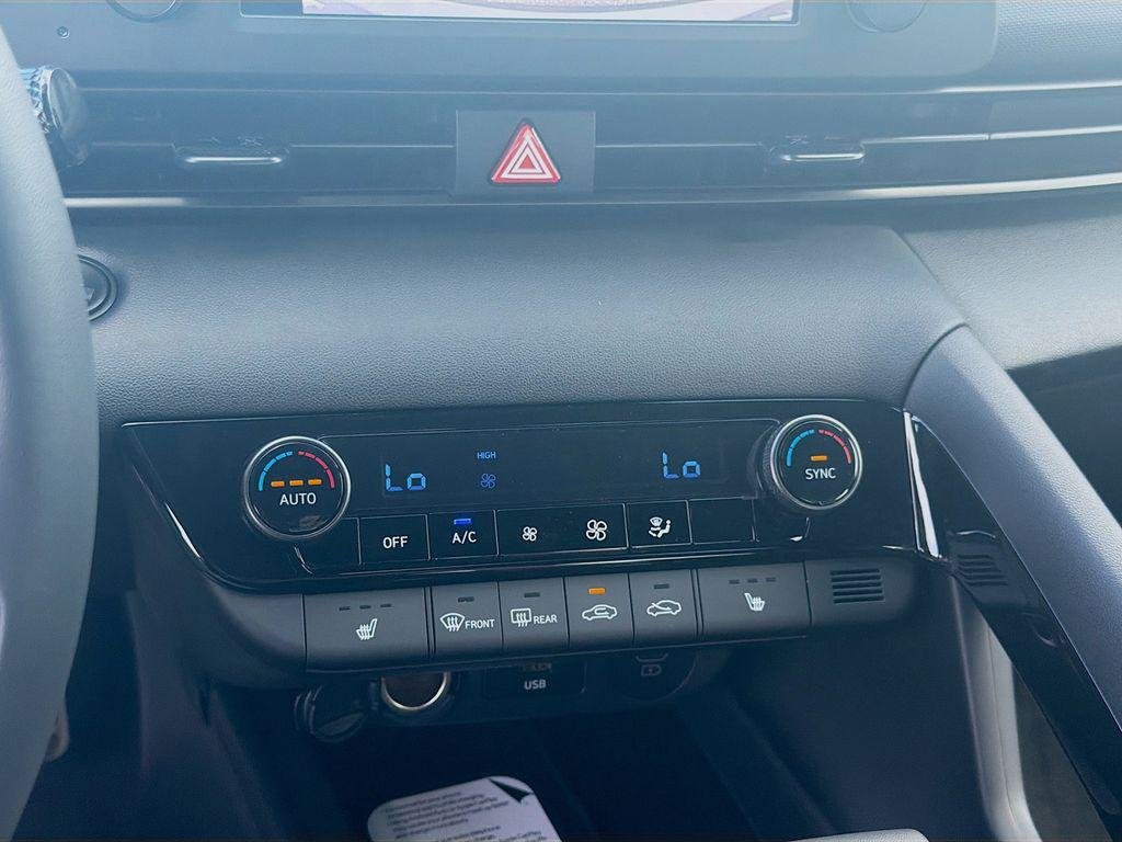 New 2026 Amazon Gray Hyundai SEL Sport Premium image 12