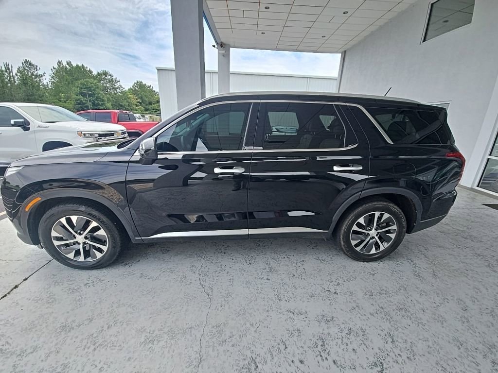 Used 2022 Abyss Black Pearl Hyundai SEL image 7