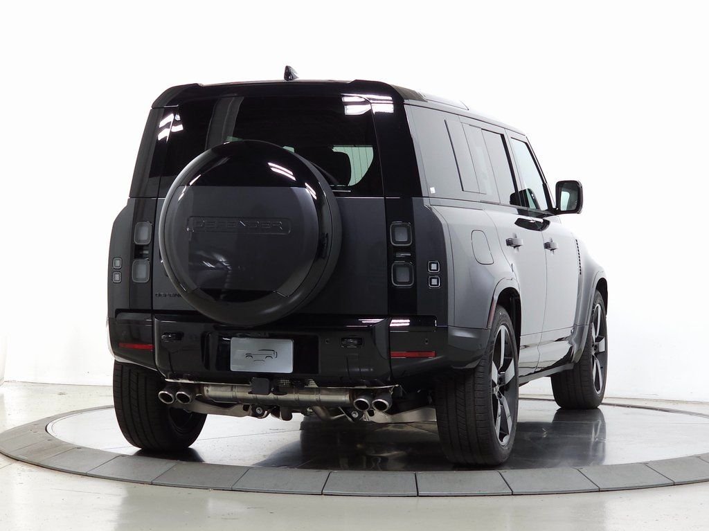 Used 2026 Carpathian Grey Premium Metallic Land Rover V8 image 5