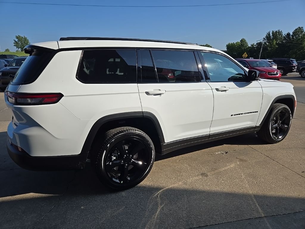 2025 Jeep Grand Cherokee L Limited - Photo 12