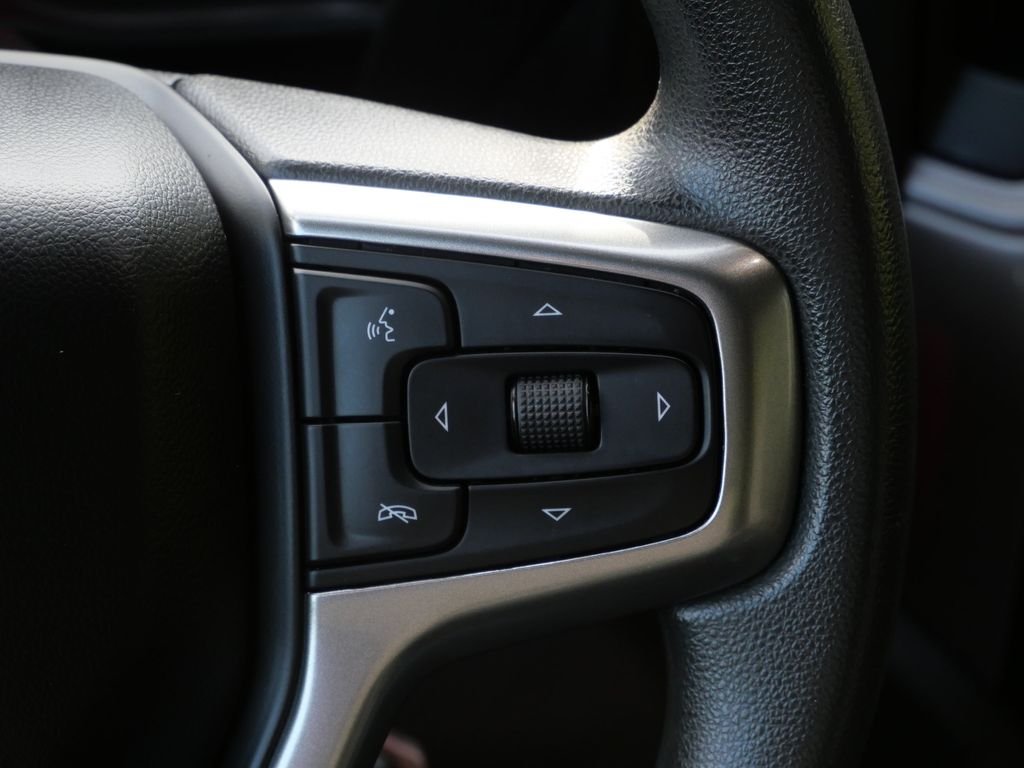 Used 2021 Red Chevrolet Custom Trail Boss image 20