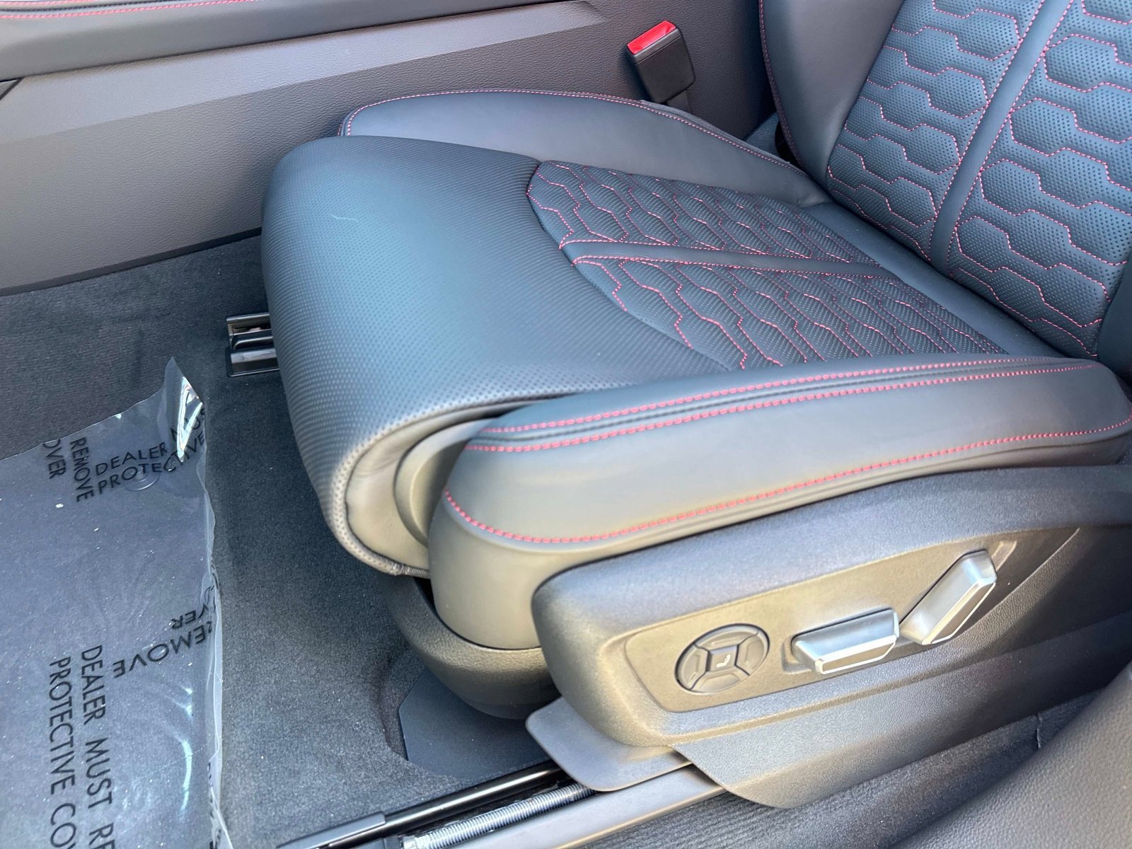 2026 Audi RS Q8 Base - Photo 14