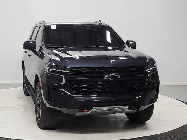 Used 2023 Dark Ash Metallic Chevrolet Z71 image 2