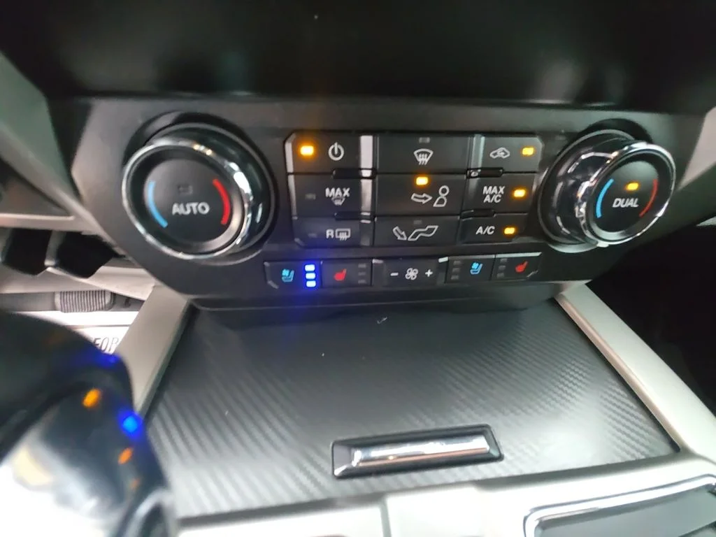 Used 2020 Red Ford Lariat image 17