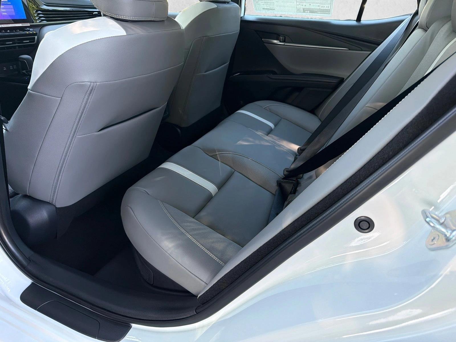 New 2026 Ice Cap Toyota SE image 20