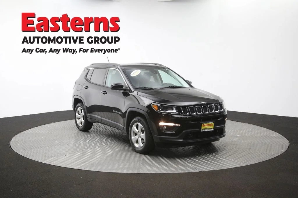 Used 2018 Black Jeep Latitude image 50